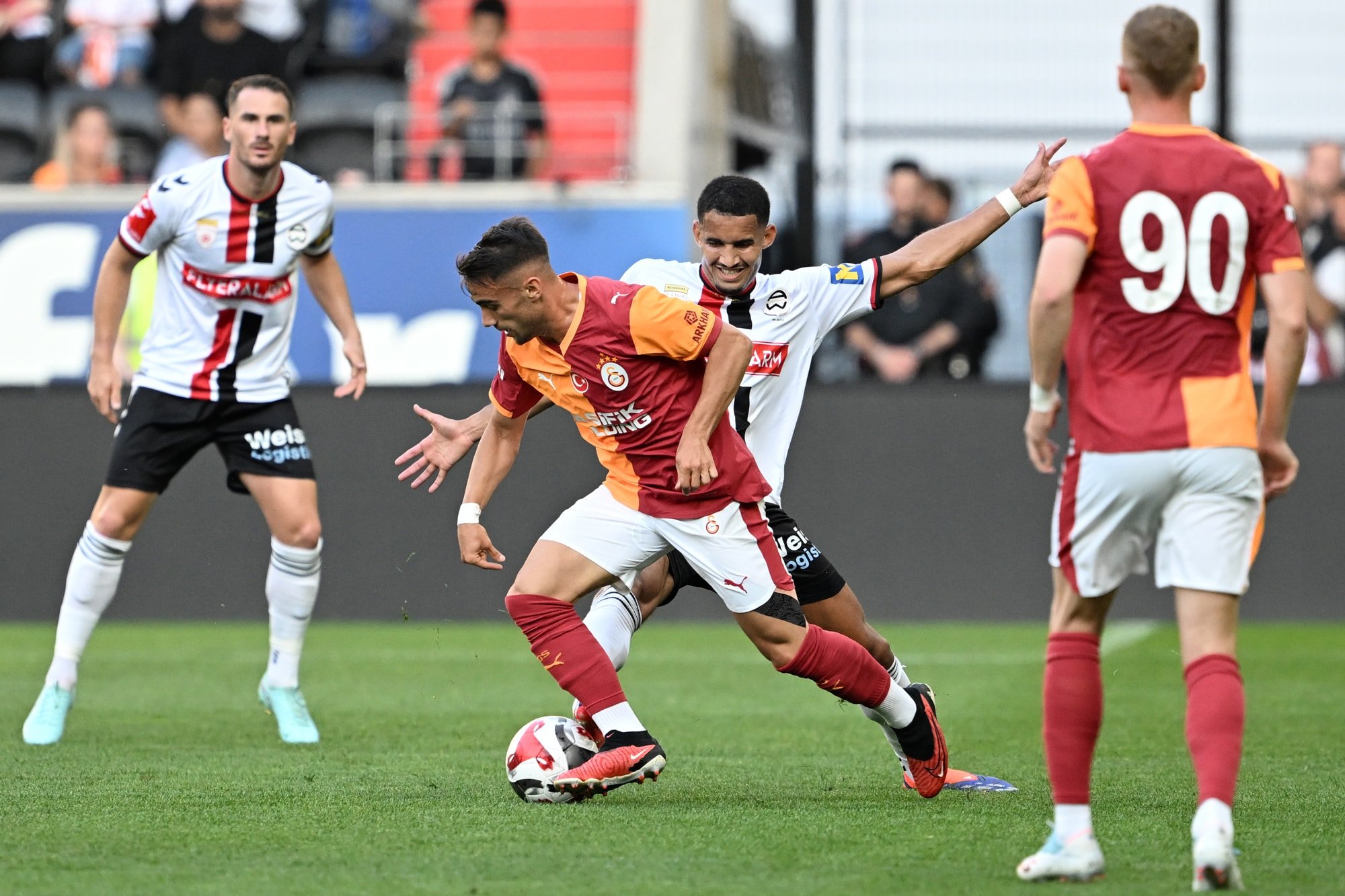 Galatasaray, Admira Wacker’i mağlup etti Galatasaray, Admira Wacker’i mağlup etti