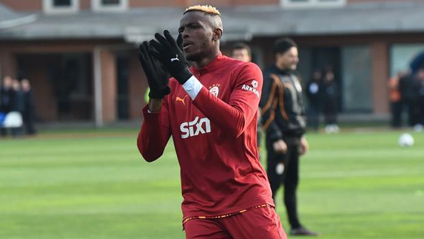 Galatasaray’dan Osimhen’e teminatla 70 milyon euro! Galatasaray’dan Osimhen’e teminatla 70 milyon euro!