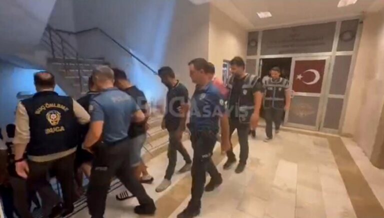 Gemi kaptanlığı ehliyeti vurgunu: Mağdurlar dolandırıcıları alıkoydu Gemi kaptanlığı ehliyeti vurgunu: Mağdurlar dolandırıcıları alıkoydu