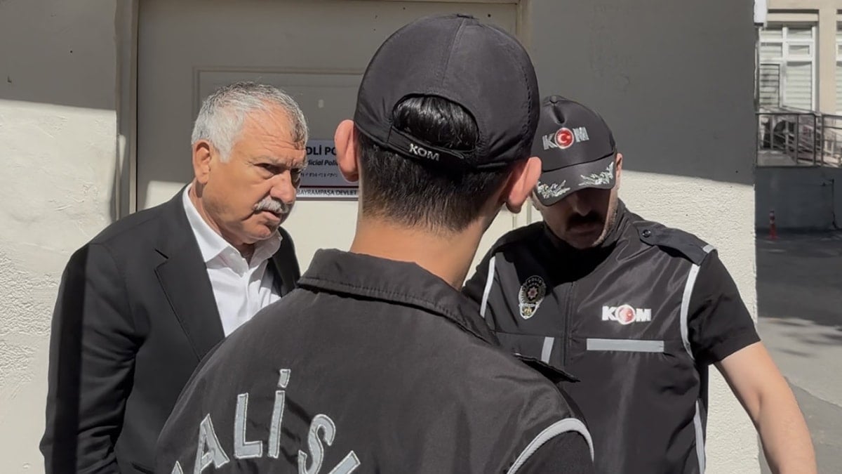 Gözaltındaki Başkan Karalar’dan mesaj Gözaltındaki Başkan Karalar’dan mesaj