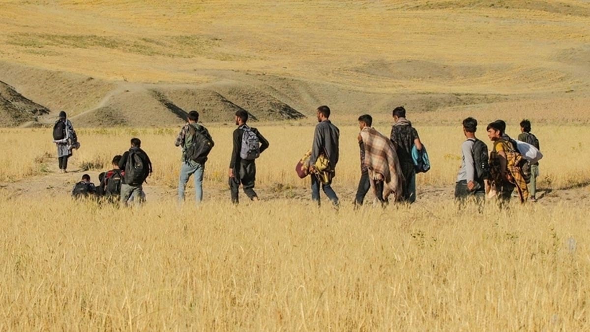 İçlerinden Mossad ajanı çıkınca 700 bin Afganı sınır dışı ettiler İçlerinden Mossad ajanı çıkınca 700 bin Afganı sınır dışı ettiler