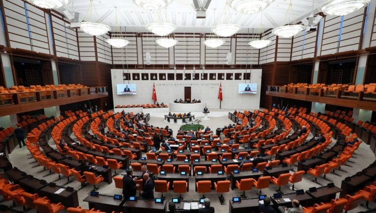 İklim Kanunu Teklifi TBMM’de kabul edildi İklim Kanunu Teklifi TBMM’de kabul edildi