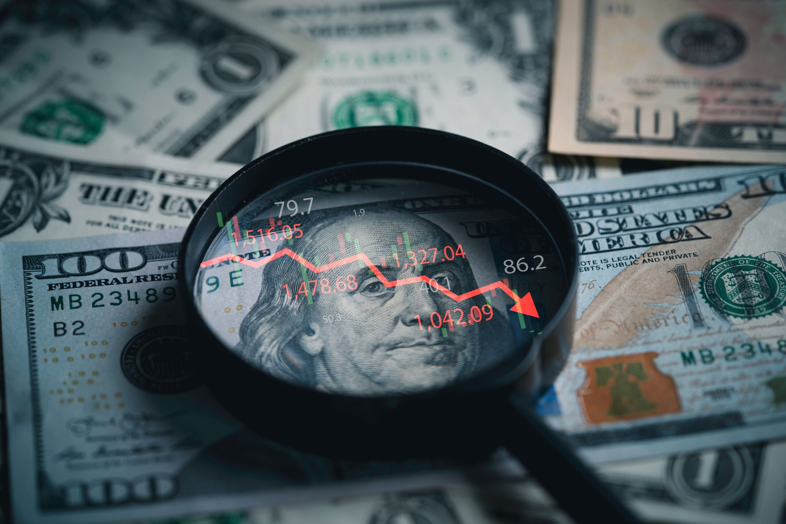 İsviçreli bankadan elinde dolar olanlara uyarı! İsviçreli bankadan elinde dolar olanlara uyarı!