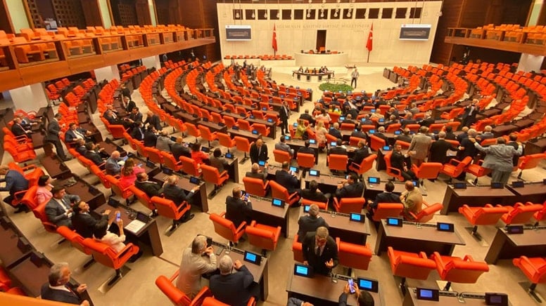‘LGS’ önergesi AKP-MHP oylarıyla reddedildi ‘LGS’ önergesi AKP-MHP oylarıyla reddedildi