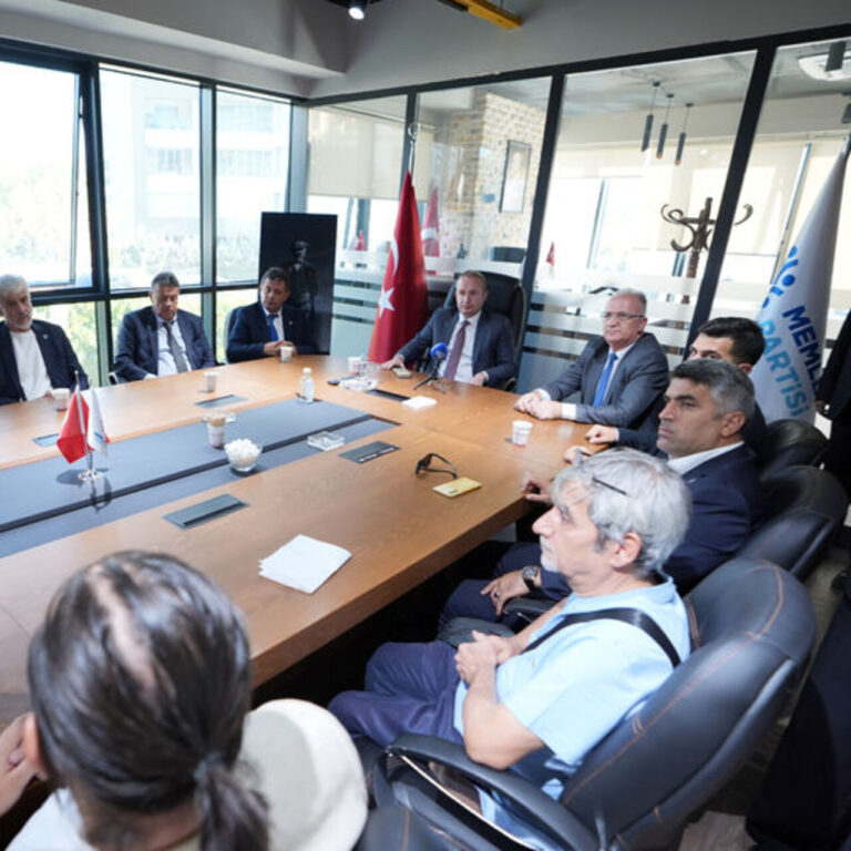 Memleket Partisi ‘kapanma’ gündemiyle toplandı Memleket Partisi ‘kapanma’ gündemiyle toplandı