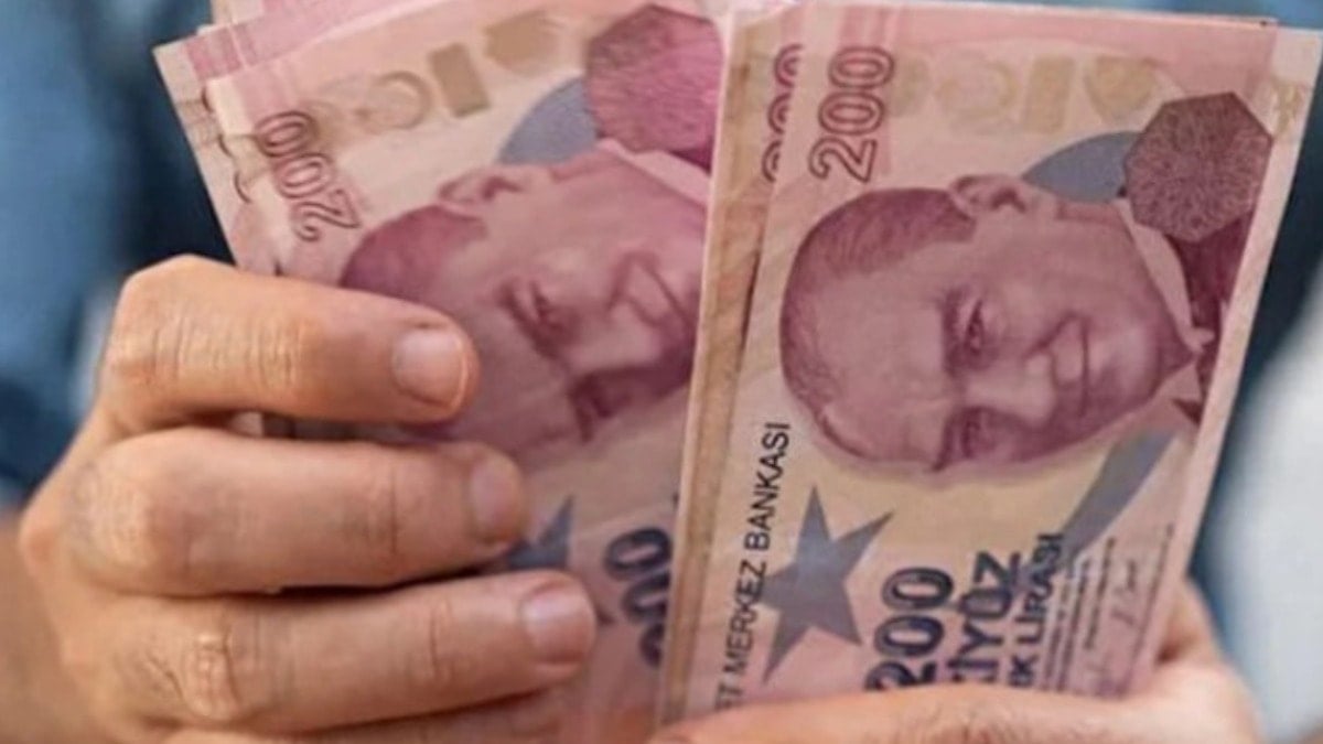 Memur ve memur emeklisini sorusu yanıtını buldu: Enflasyon farkı hesaplara ne zaman yatacak? Memur ve memur emeklisini sorusu yanıtını buldu: Enflasyon farkı hesaplara ne zaman yatacak?