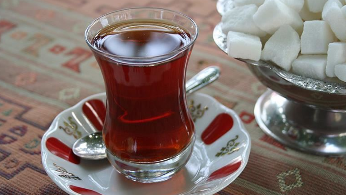 Milyonlarca dolarlık Türk çayı alan 3 ülke Milyonlarca dolarlık Türk çayı alan 3 ülke