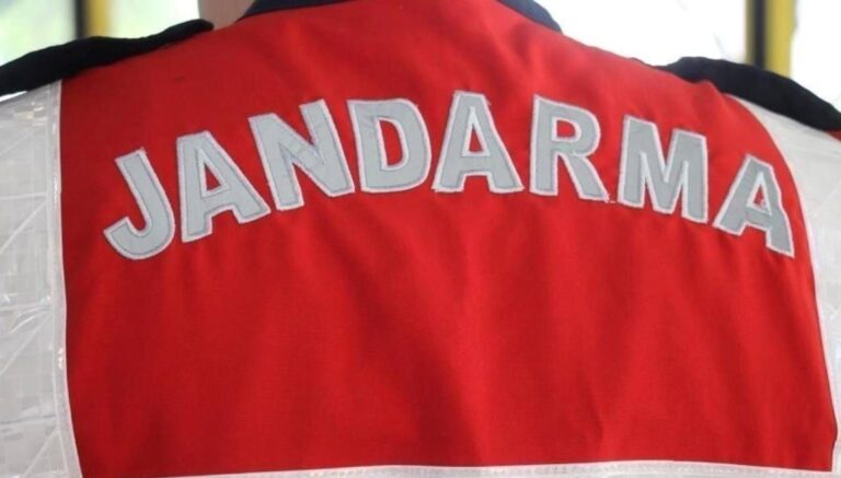 Muğla’da silahlı kavgada bir kişi yaralandı Muğla’da silahlı kavgada bir kişi yaralandı