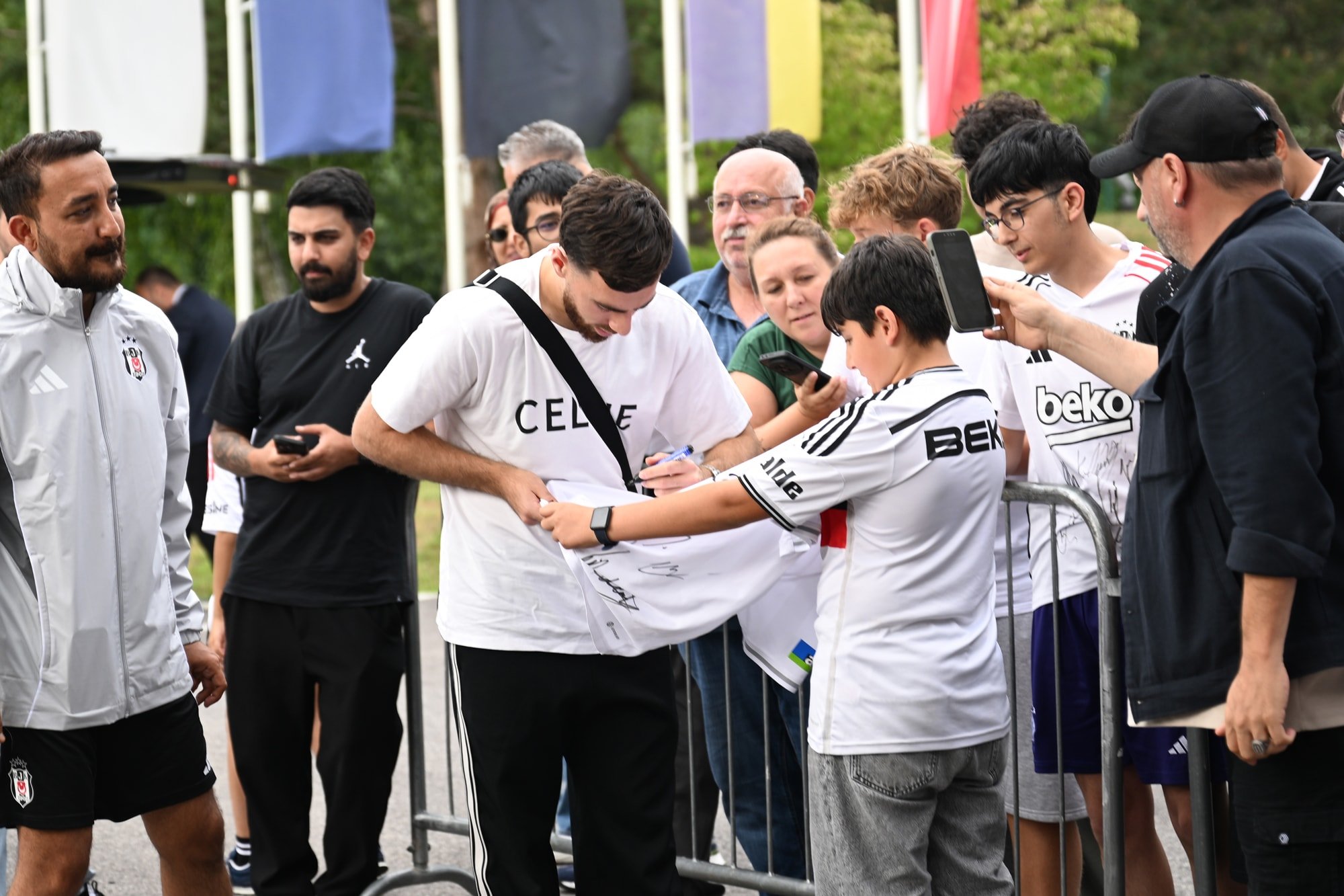 Orkun Kökçü kampa katıldı Orkun Kökçü kampa katıldı