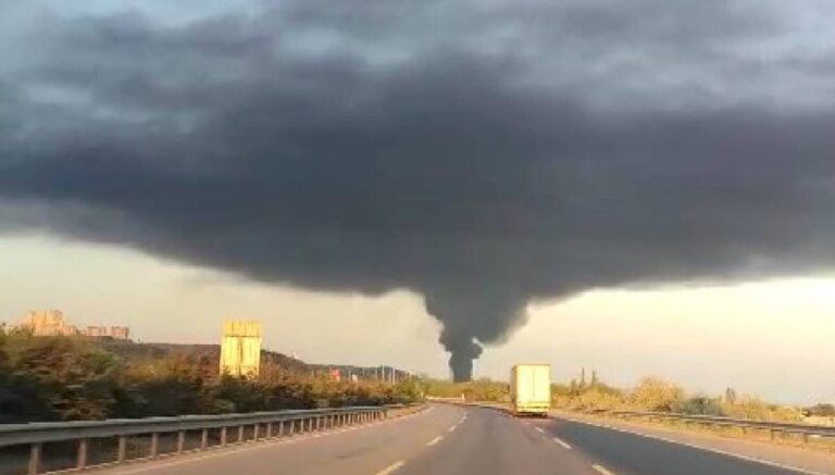 Osmangazi’de geri dönüşüm tesisinde yangın Osmangazi’de geri dönüşüm tesisinde yangın
