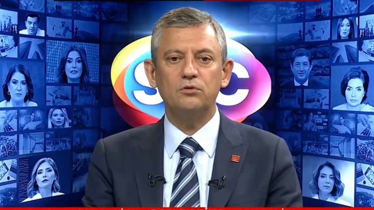 Özgür Özel’in Zeydan Karalar’ın tutuklandığını SÖZCÜ TV canlı yayınında aldığı an! Özgür Özel’in Zeydan Karalar’ın tutuklandığını SÖZCÜ TV canlı yayınında aldığı an!
