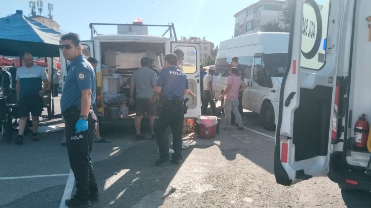 Pazara ateş açtılar! 8 yaralı Pazara ateş açtılar! 8 yaralı