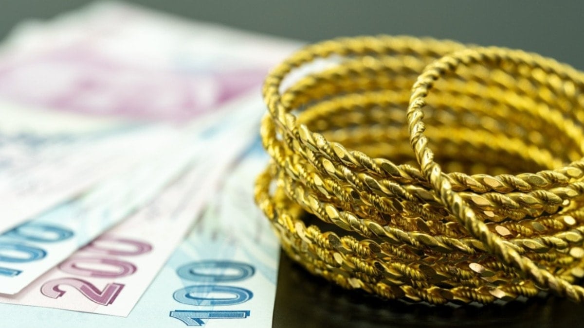 Piyasalarda son 48 saat alarmı! Altın ve doların kaderi belli olacak Piyasalarda son 48 saat alarmı! Altın ve doların kaderi belli olacak