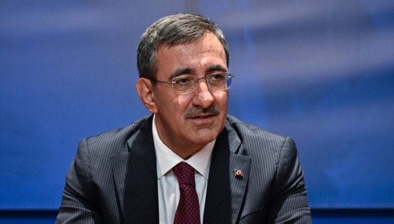 PKK ne zaman silah bırakacak? | Cevdet Yılmaz: Kısa sürede sahada somut yansımalar görülecek PKK ne zaman silah bırakacak? | Cevdet Yılmaz: Kısa sürede sahada somut yansımalar görülecek