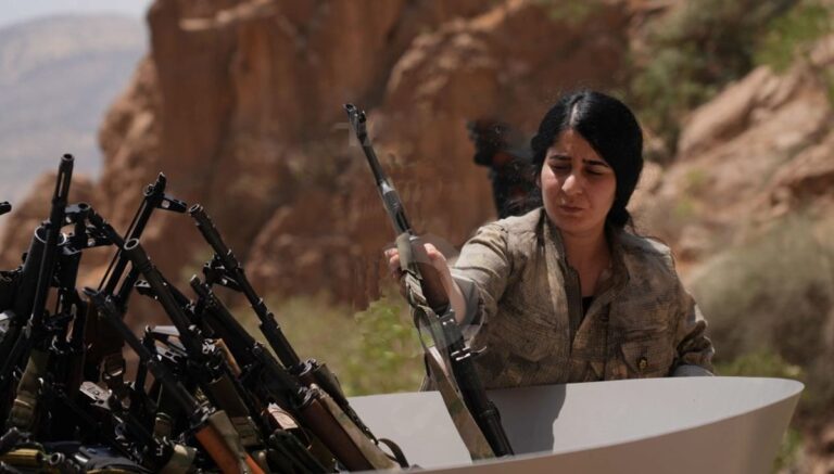 PKK’nın silah bırakması Batı basınında PKK’nın silah bırakması Batı basınında