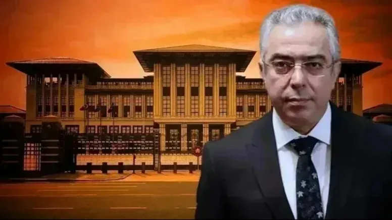 Saray danışmanı sandığı işaret etti Saray danışmanı sandığı işaret etti