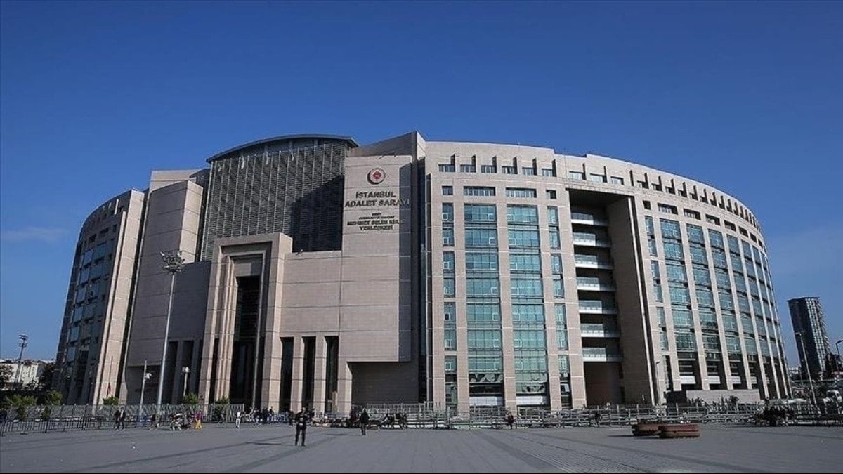 Son dakika… İBB’ye yeni operasyon: Çok sayıda gözaltı Son dakika… İBB’ye yeni operasyon: Çok sayıda gözaltı