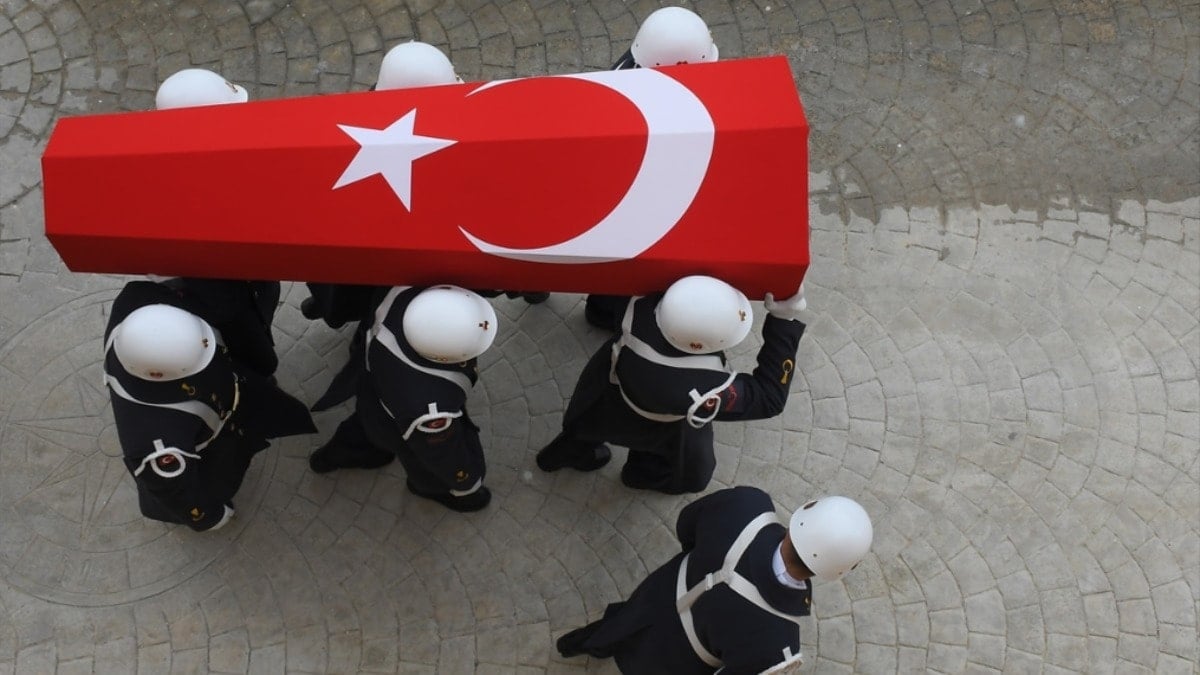 Son dakika… MSB acı haberi duyurdu: Metan gazından 5 asker şehit oldu! Son dakika… MSB acı haberi duyurdu: Metan gazından 5 asker şehit oldu!