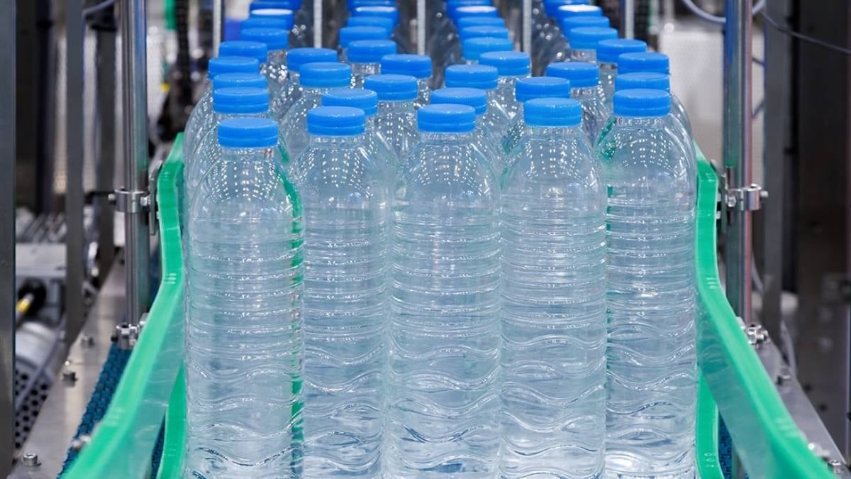 Suların içinden böcek ilacı çıktı: Raflardan toplatılıyor Suların içinden böcek ilacı çıktı: Raflardan toplatılıyor