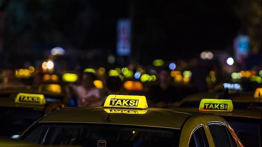 Taksi ücretlerine zam yolda! Masadaki rakam sızdırıldı Taksi ücretlerine zam yolda! Masadaki rakam sızdırıldı