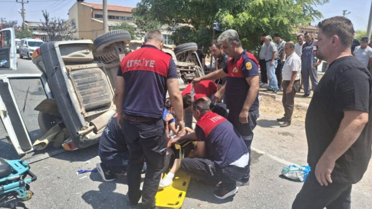 Trafik kazasında ağır yaralanan astsubay hayatını kaybetti Trafik kazasında ağır yaralanan astsubay hayatını kaybetti