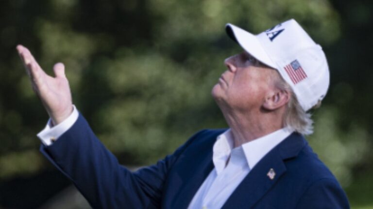Trump ticaret gerilimini alevlendirdi: Küresel piyasalarda risk algısı yükseldi Trump ticaret gerilimini alevlendirdi: Küresel piyasalarda risk algısı yükseldi