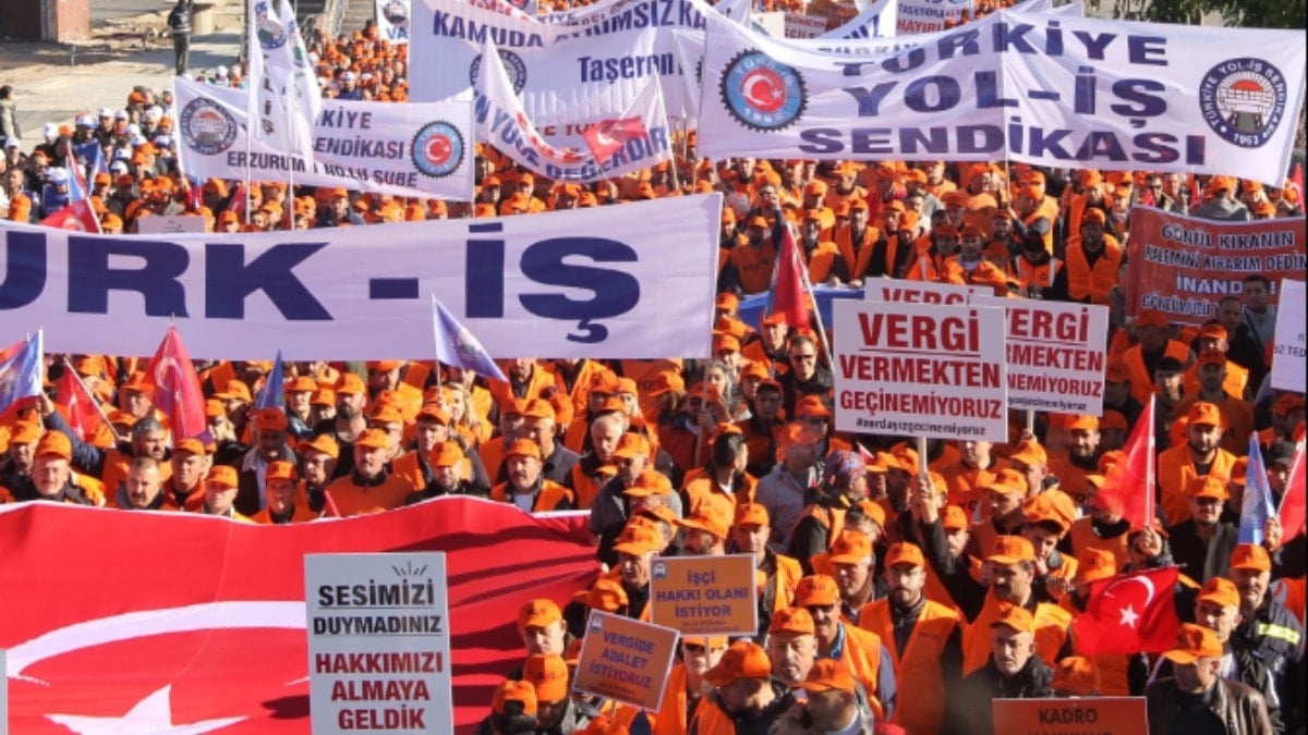 TÜRK-İŞ greve gidiyor: Kararını Karayolları’na astı TÜRK-İŞ greve gidiyor: Kararını Karayolları’na astı