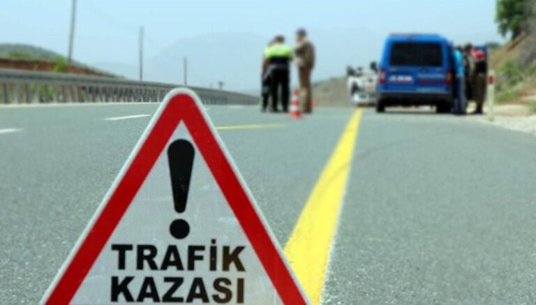 Uzman çavuş trafik kazasında şehit oldu Uzman çavuş trafik kazasında şehit oldu