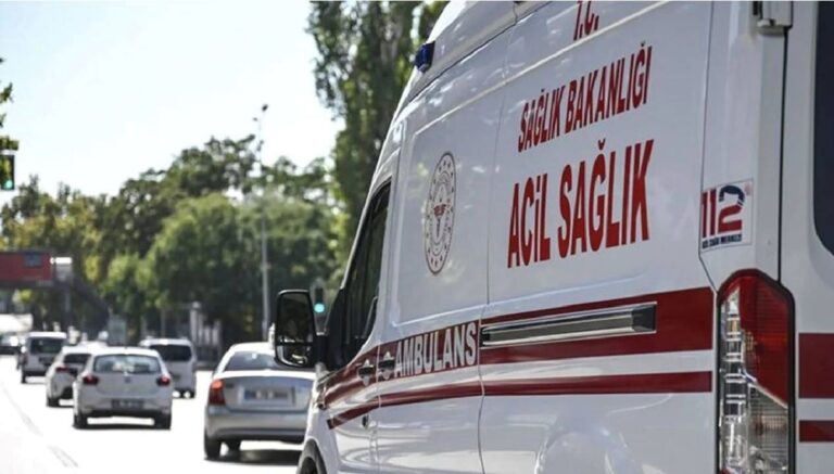 Yalova’da 100 kişi zehirlendi: Sünnet düğününde tavuklu pilav yediler Yalova’da 100 kişi zehirlendi: Sünnet düğününde tavuklu pilav yediler
