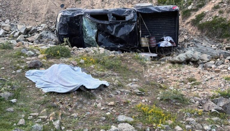 Yayla yolunda feci kaza: 1 ölü, 5 yaralı Yayla yolunda feci kaza: 1 ölü, 5 yaralı