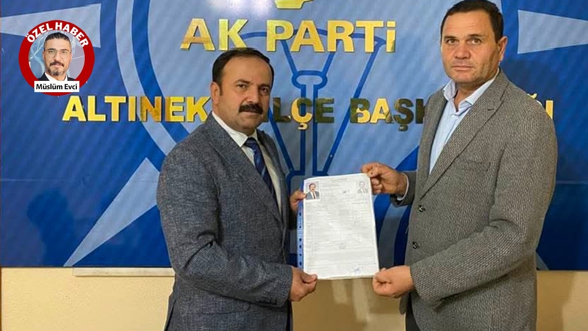 AKP’li eski başkandan Atatürk hakkında çirkin sözler! AKP’li eski başkandan Atatürk hakkında çirkin sözler!