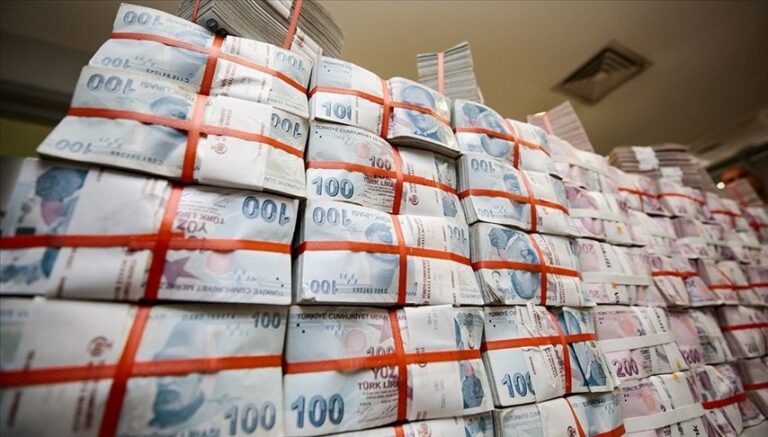Bankacılık sektörünün mevduatı geçen hafta arttı Bankacılık sektörünün mevduatı geçen hafta arttı