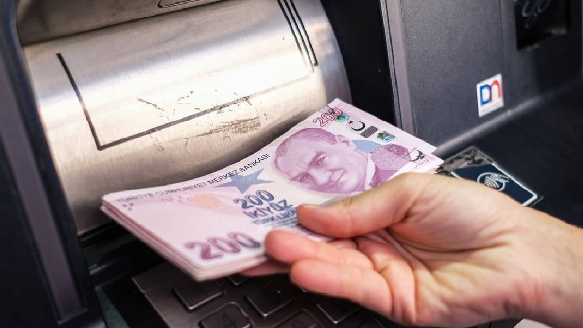 Bankada parası olan herkesi ilgilendiren karar: Yıl sonuna kadar uzatıldı Bankada parası olan herkesi ilgilendiren karar: Yıl sonuna kadar uzatıldı