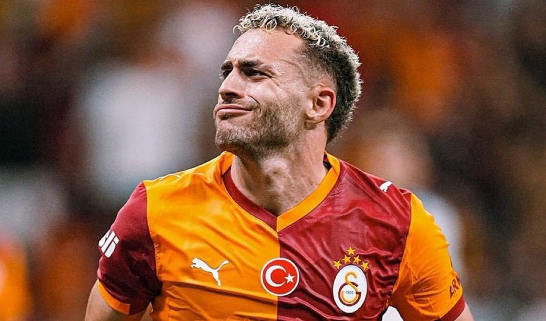 Barış Alper’den siyah ekran paylaşımı! Kafaları karıştırdı Barış Alper’den siyah ekran paylaşımı! Kafaları karıştırdı