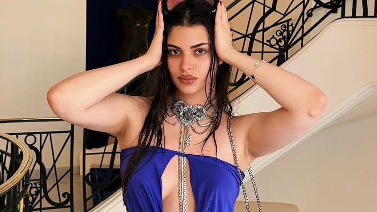Derin Talu ‘Kilo aldım’ deyip eski bikinili pozunu paylaştı Derin Talu ‘Kilo aldım’ deyip eski bikinili pozunu paylaştı