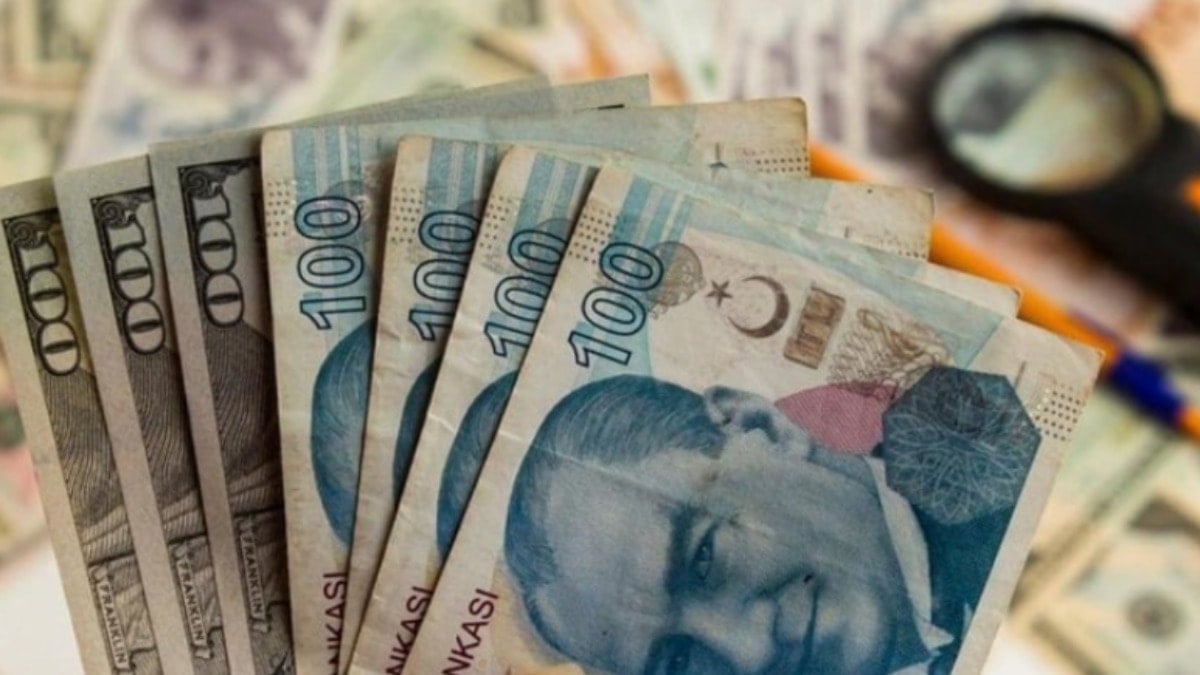 Dolar/TL yeni rekorları sıraladı Dolar/TL yeni rekorları sıraladı