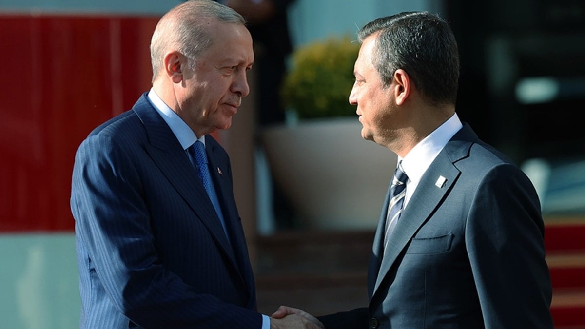 Erdoğan’dan Özgür Özel’e milyonluk dava Erdoğan’dan Özgür Özel’e milyonluk dava