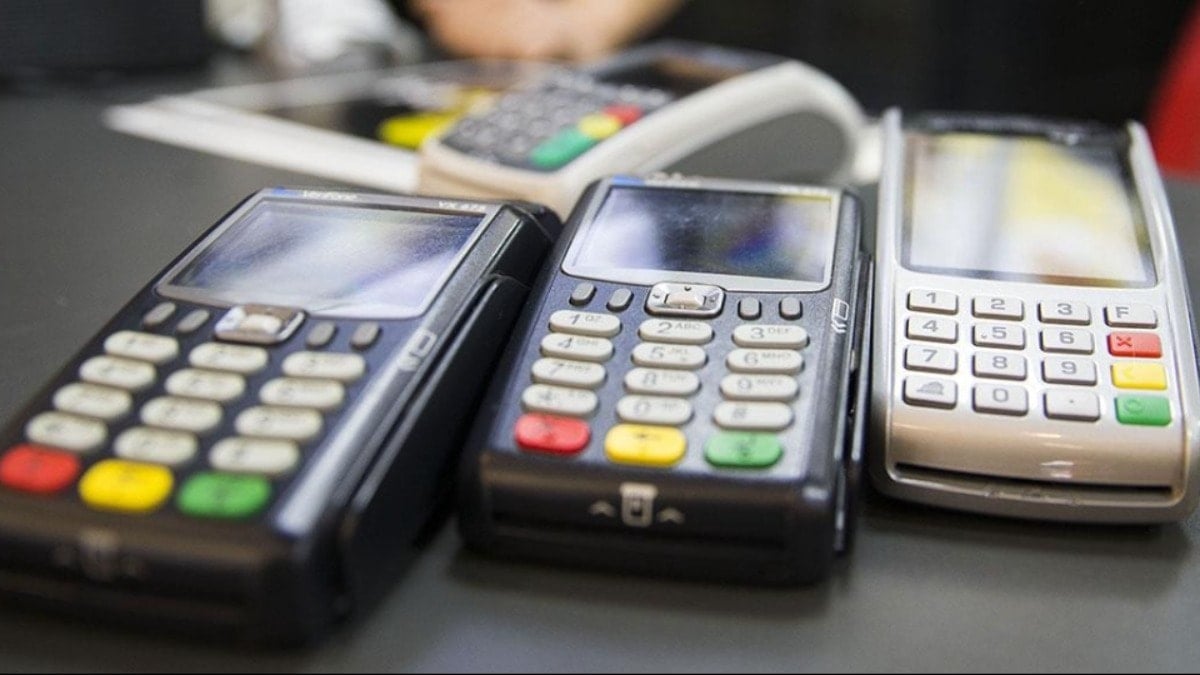 Euro’ya geçilince bakkallar karıştı: POS cihazı çalışmıyor Euro’ya geçilince bakkallar karıştı: POS cihazı çalışmıyor