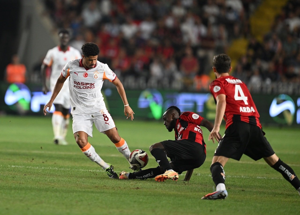 Gaziantep FK’dan sert tepki! Biz yancı bile değiliz, tiyatro resmen Gaziantep FK’dan sert tepki! Biz yancı bile değiliz, tiyatro resmen