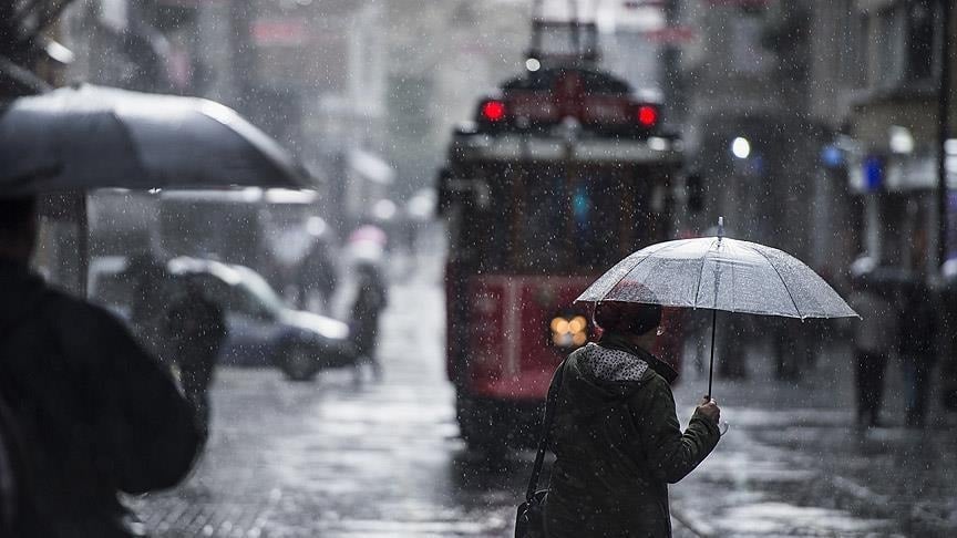 İstanbul yağmur ve fırtınayı bekliyor İstanbul yağmur ve fırtınayı bekliyor