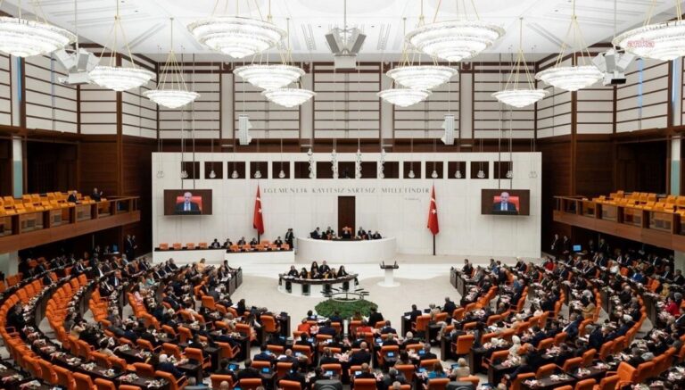 Meclis’teki “süreç” komisyonu ilk toplantısını bugün yapacak Meclis’teki “süreç” komisyonu ilk toplantısını bugün yapacak