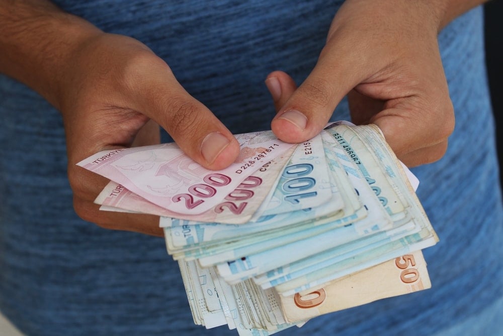 Memur ve emekliye zam hesabı değişti: İşte yeni maaş formülü Memur ve emekliye zam hesabı değişti: İşte yeni maaş formülü