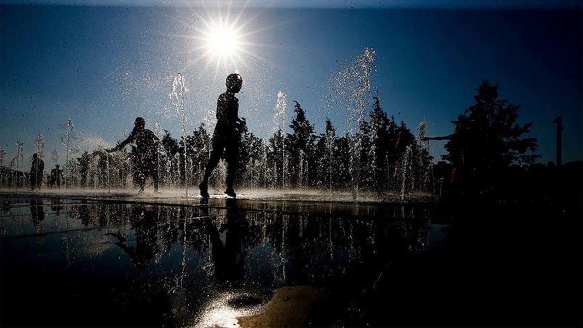 Meteoroloji duyurdu! İşte sıcaklık rekorunu kıran 24 şehir Meteoroloji duyurdu! İşte sıcaklık rekorunu kıran 24 şehir