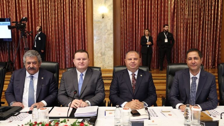 MHP’li isimden dikkat çeken ‘infaz yasası’ açıklaması: ‘Önümüzdeki günlerde en çok duyacağımız kelime olacaktır’ MHP’li isimden dikkat çeken ‘infaz yasası’ açıklaması: ‘Önümüzdeki günlerde en çok duyacağımız kelime olacaktır’