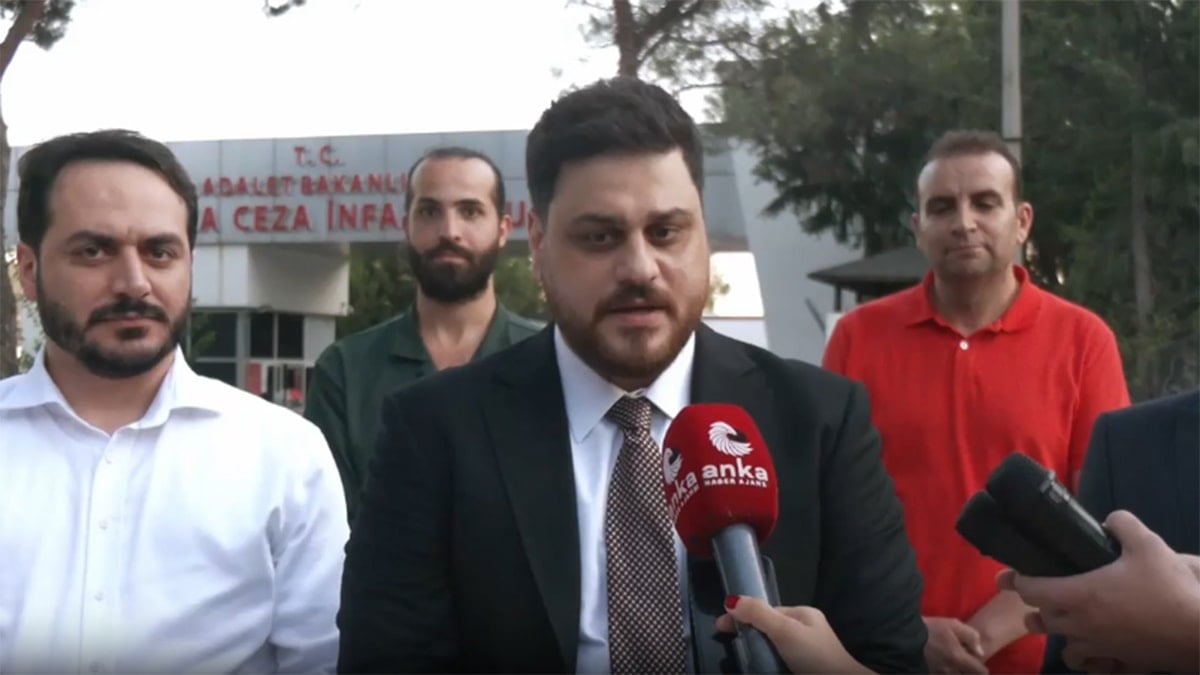 Murat Çalık’ı ziyaret eden Baş: Sözleri beni derinden etkiledi Murat Çalık’ı ziyaret eden Baş: Sözleri beni derinden etkiledi