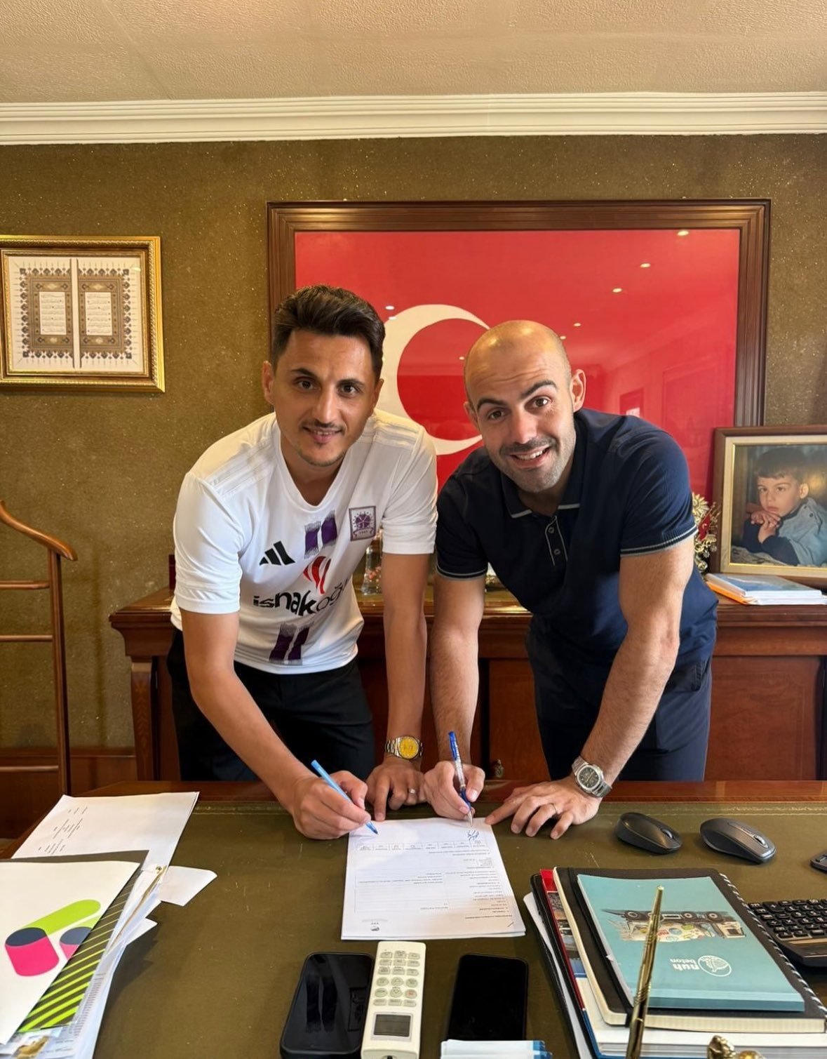 Mustafa Pektemek’in 2. Lige imza! Yeni takımı şaşırttı… Mustafa Pektemek’in 2. Lige imza! Yeni takımı şaşırttı…
