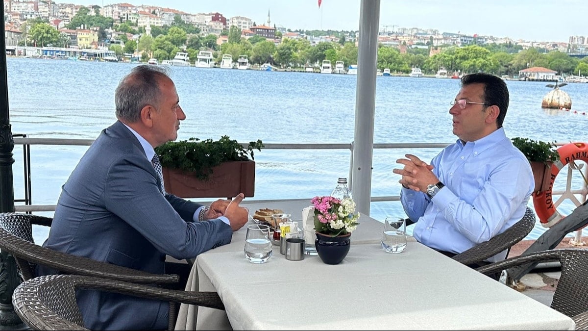 Müsterih olun Cumhuriyet’in sigortasıyız Müsterih olun Cumhuriyet’in sigortasıyız