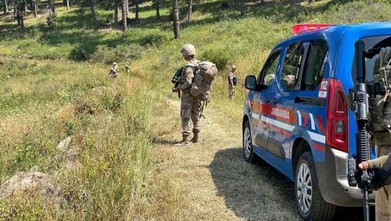 Ormanlık alanda mangal yakanlara binlerce lira ceza Ormanlık alanda mangal yakanlara binlerce lira ceza