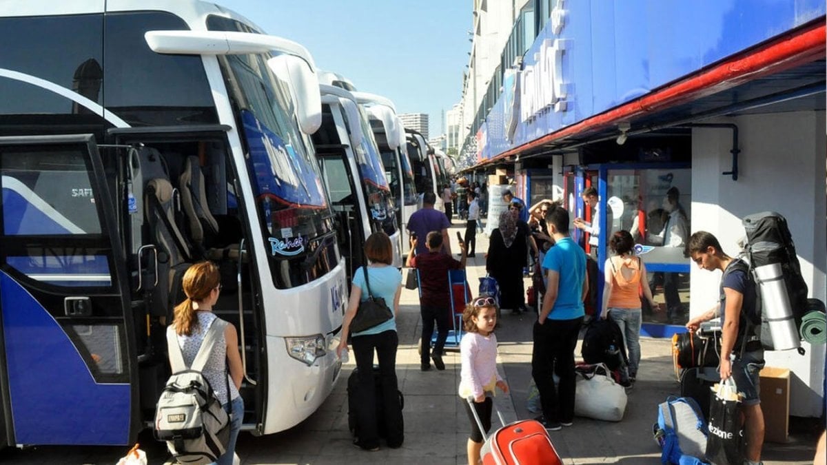 Otobüs biletleri havayolunu solladı Otobüs biletleri havayolunu solladı