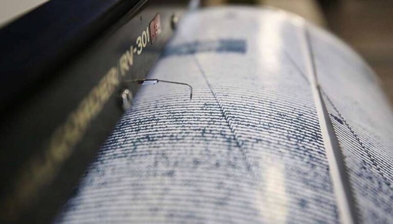 Sındırgı’da 3,6 büyüklüğünde deprem Sındırgı’da 3,6 büyüklüğünde deprem